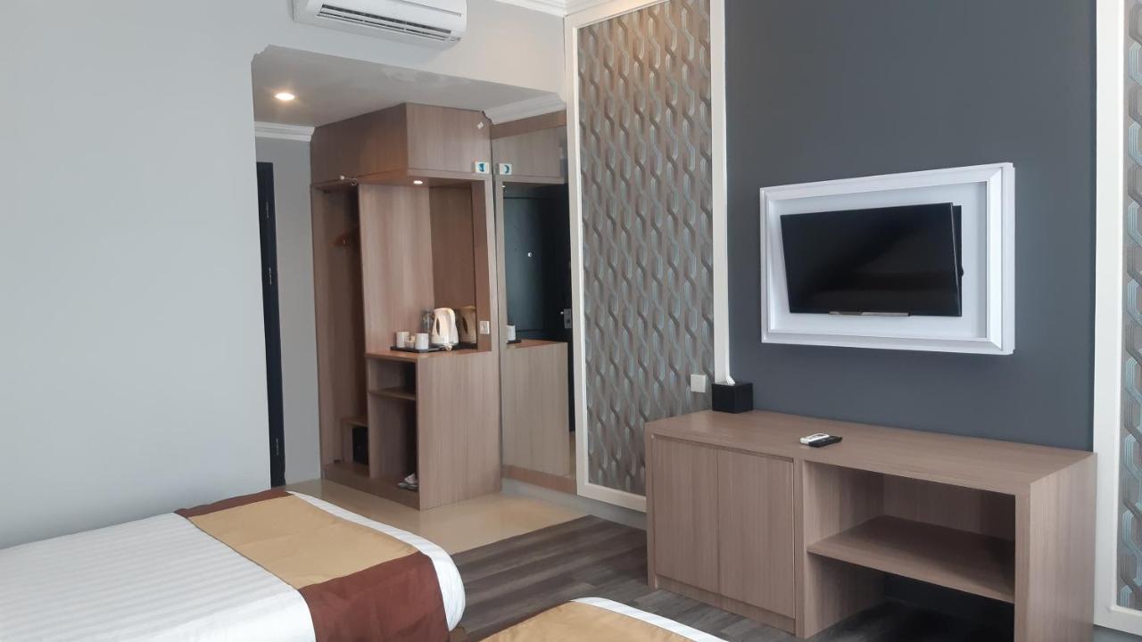 Luminor Hotel Palembang By Wh Free Massage 10 Minutes エクステリア 写真